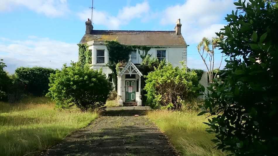 An Sean Teach, Bóthar an Choinicéir, Cill Fhionntain, Éire 2014